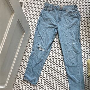 Universal thread boyfriend jeans 6/28R